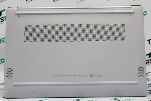 HP LAPTOP 15 RYZEN 5 7520U 16GB 1TB SSD 15 FHD NEUF
