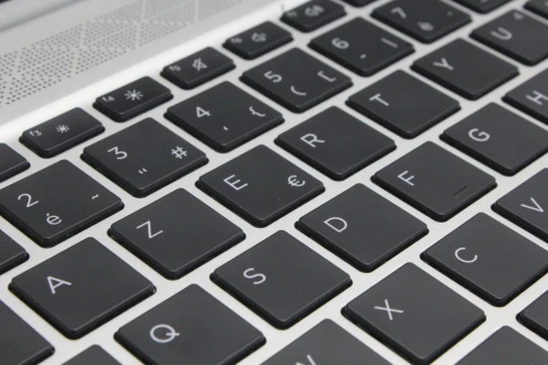 HP ELITEBOOK 830 G6 I7-8665U 8GB 256GB SSD 13 FHD