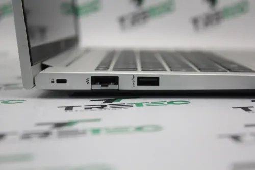 HP PROBOOK 445 G10 RYZEN 3 7330U 16GB 256 GB SSD FHD 14"