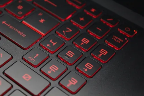 MSI KATANA GF76 I5 11TH 16 GB 512 GB SSD RTX 3050 FHD 17"