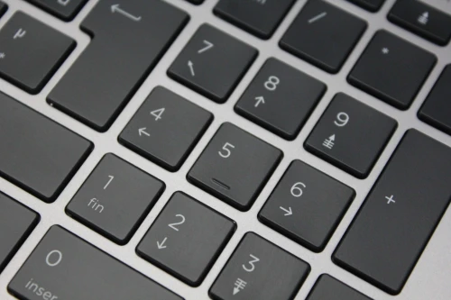 HP ZBOOK FURY 16 G10 I9 13th 32 GB 1 TB SSD FHD 16