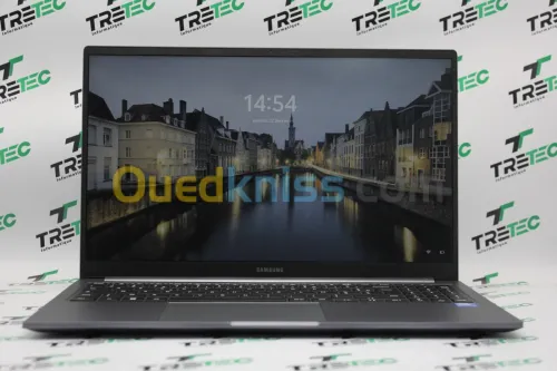 SAMSUNG GALAXY BOOK 4 INTEL CORE 7 150U  16 GB 512 GB SSD FHD 15"