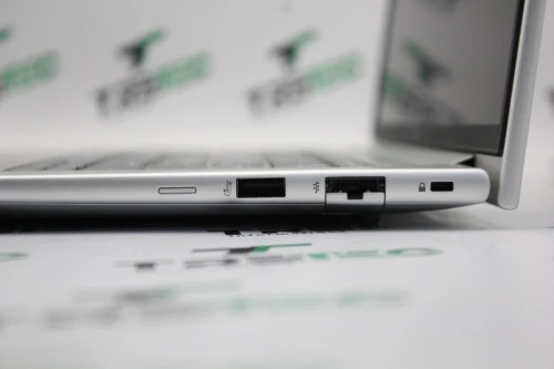 HP EliteBook 645 G11 RYZEN 5 PRO 32 GB 512 GB SSD 14" FHD
