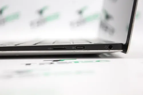 DELL XPS 9380 I7-8565 16 GB 512 GB SSD 4K TACTILE 13"
