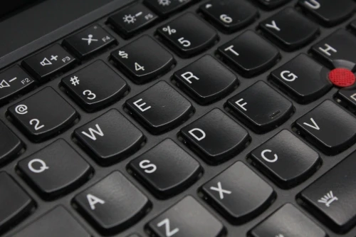 LENOVO THINKPAD T450S I5-5300U 4GB 500GB HDD 14 FHD
