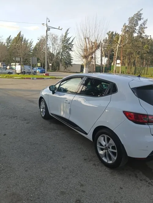 Renault Clio 4 2016 Limited 2
