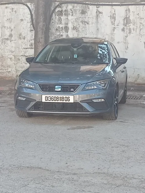 Seat Leon 2018 bids