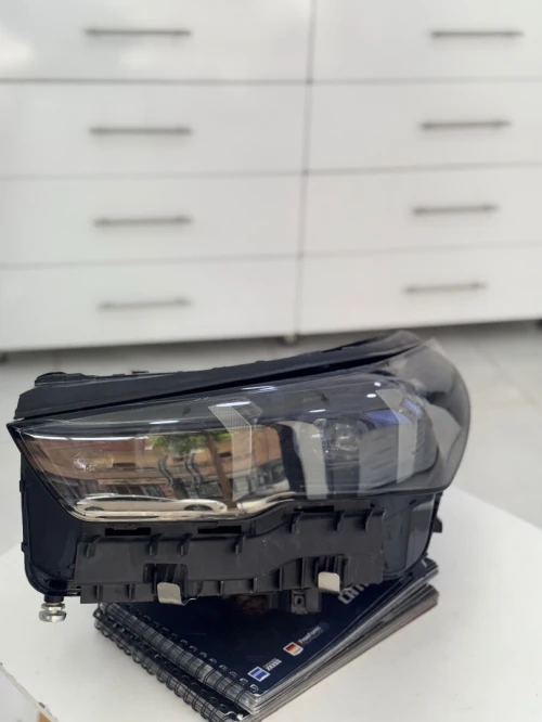 Phare bmw 520d g60