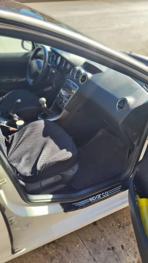 Peugeot 308 2013 