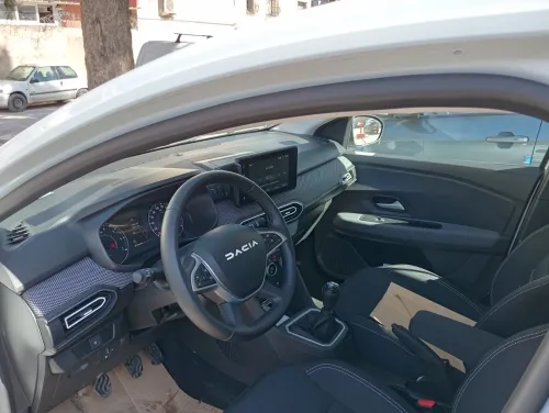 Dacia Sandero 2025 Journey