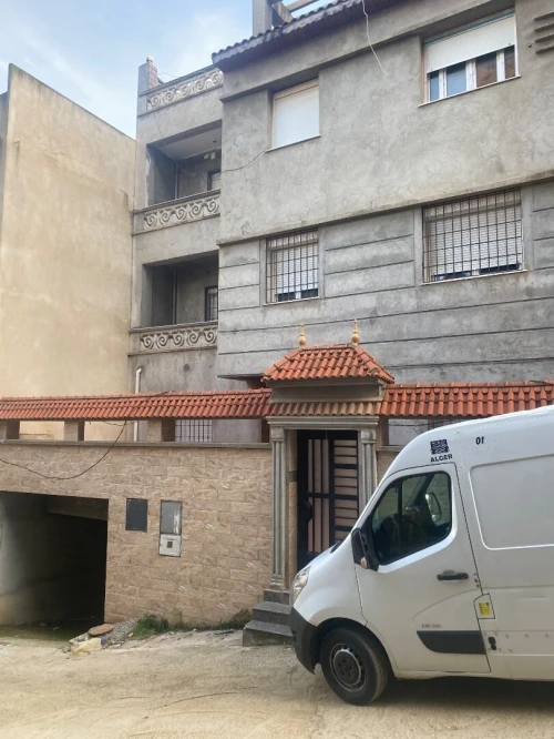 Location Appartement Niveau de villa F4 Alger Saoula
