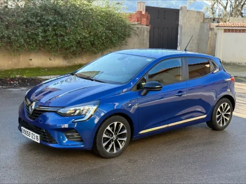 Renault Clio 5  2023 