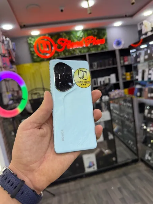 Honor 300 Pro 
