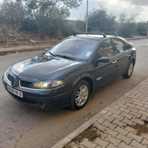 Renault Laguna 2 2001 Privilège +