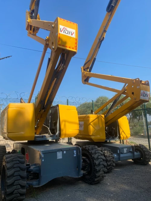 location nacelle a ciseau et articulée (8M/10M/12M/14M/16M/18M/20M/26M/32M/41M) 