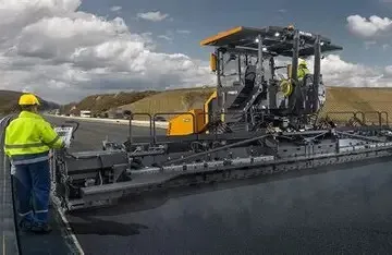 FINISSEUR  ABG 7820 AMMANN