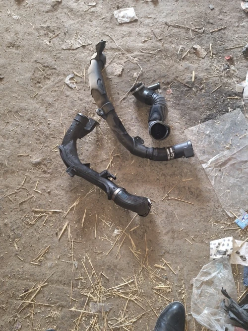 Pieces moteur casse 2.0 tdi 140 cv occasion bon prix