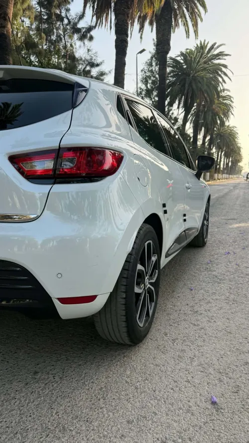 Renault Clio 4 2019 Limited 2