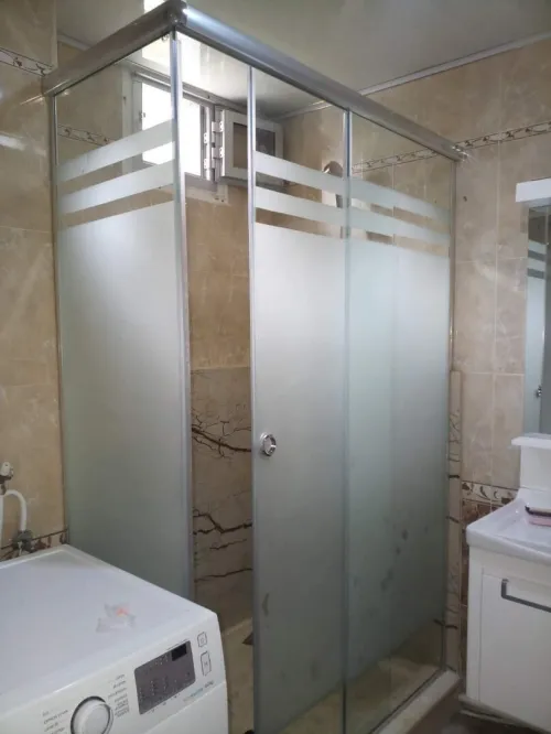 Cabine de douche en verre trempé