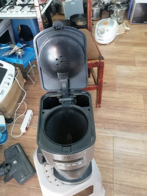 Cafetière électrique à filtre 
