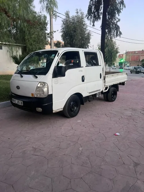 Kia Kia 2700 