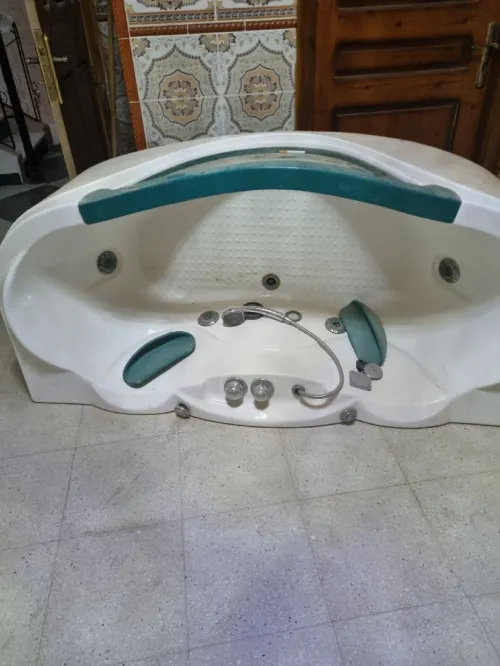Jaccuzi