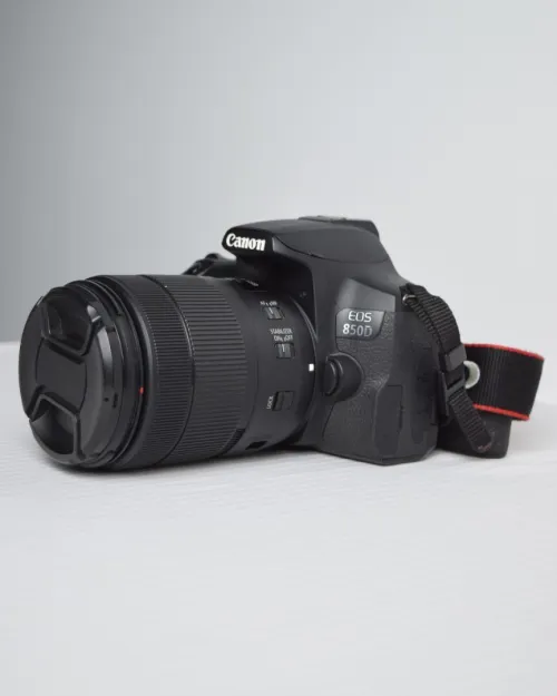 Canon 850D + 18-135mm