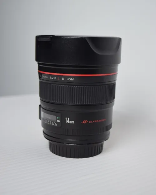 Lot de Cameras et Objectifs
