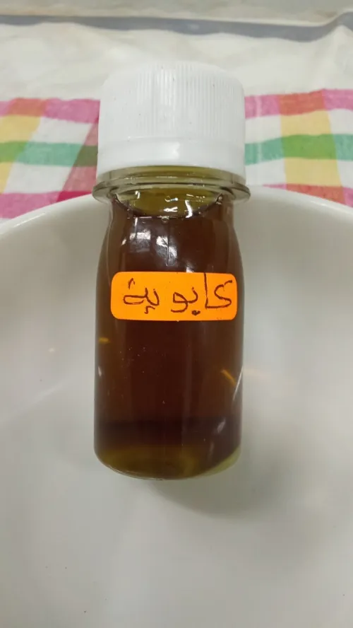 بيع توابل عاصمية وأعشاب طبية