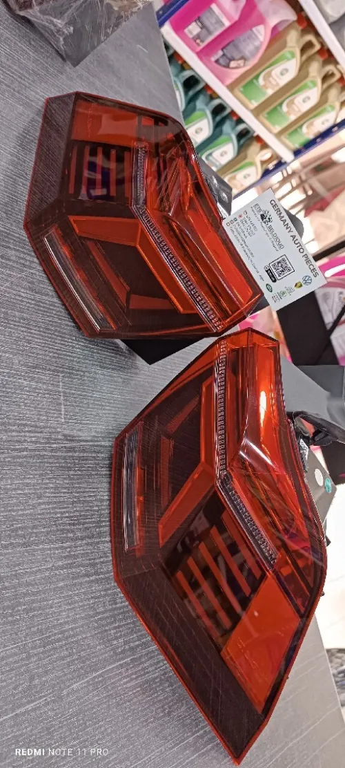 Les feu Tiguan et octavia vrs