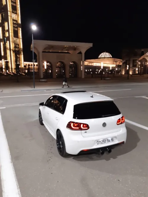 Volkswagen Golf 6 2014 R20
