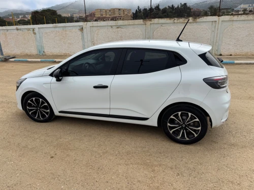 Renault Clio 5  2025 Evolution