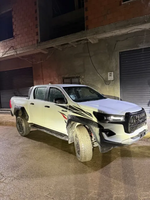 Toyota Hilux 2025 GR