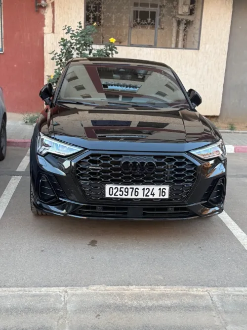 Audi Q3 2024 S Laine