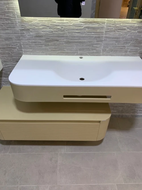Meuble salle de bain en corian