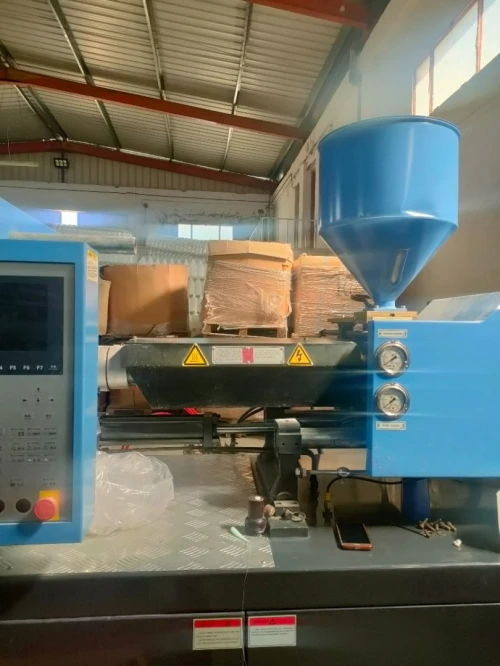sous traitance injection de plastique..