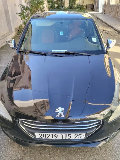 Peugeot 301 2015 Allure