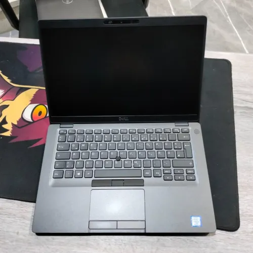 Dell I5-8eme / 8 Ga DDR4 /  256 NVMe / 14 FHD IPS / Batterie 4h + chargeur Original