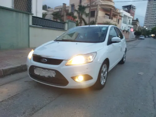 Ford Focus 4 portes 2011 Focus 4 portes