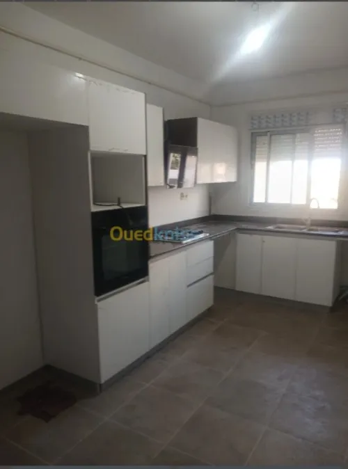 Location Appartement F3 Tipaza Bou ismail