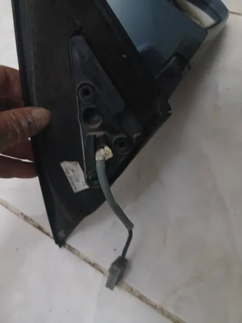 Troviseur électrique Nissan Primera
