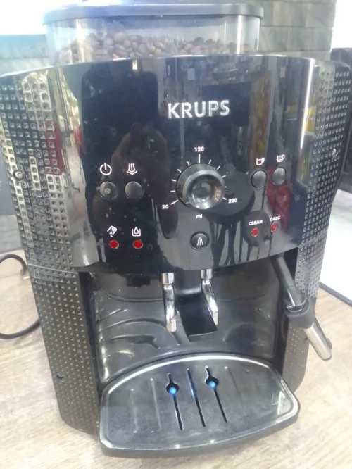 Machine à café avec broyeur krups