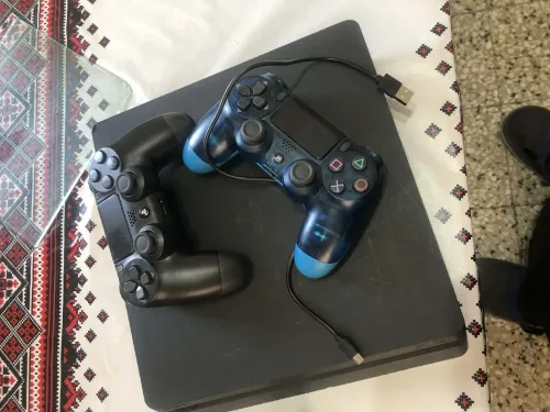 Play 4 Slm