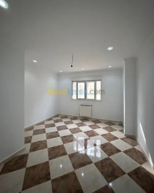 Location Appartement F4 Alger Draria