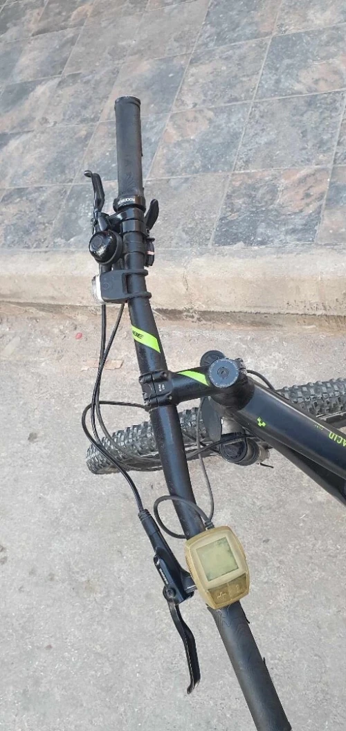 Vélo électrique cube