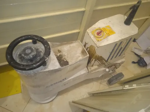 Machine ponçage 