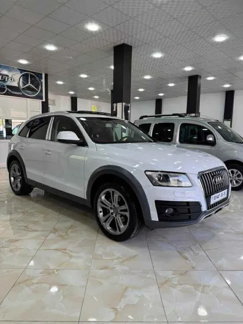 Audi Q5 2015 Off Road