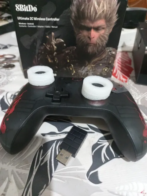 Manette 8bitdo ultimate 2c black myth wukong edition sans fill