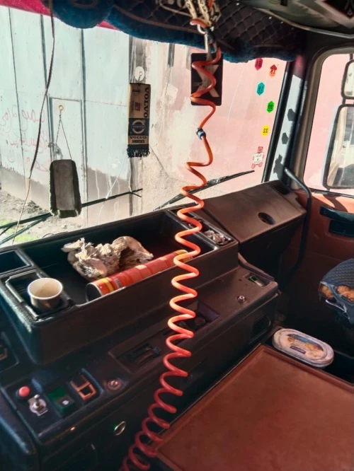 Volvo F10+ 1987