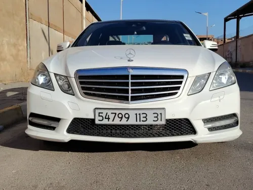 Mercedes Classe E 2013 AVANTGARDE Pack AMG